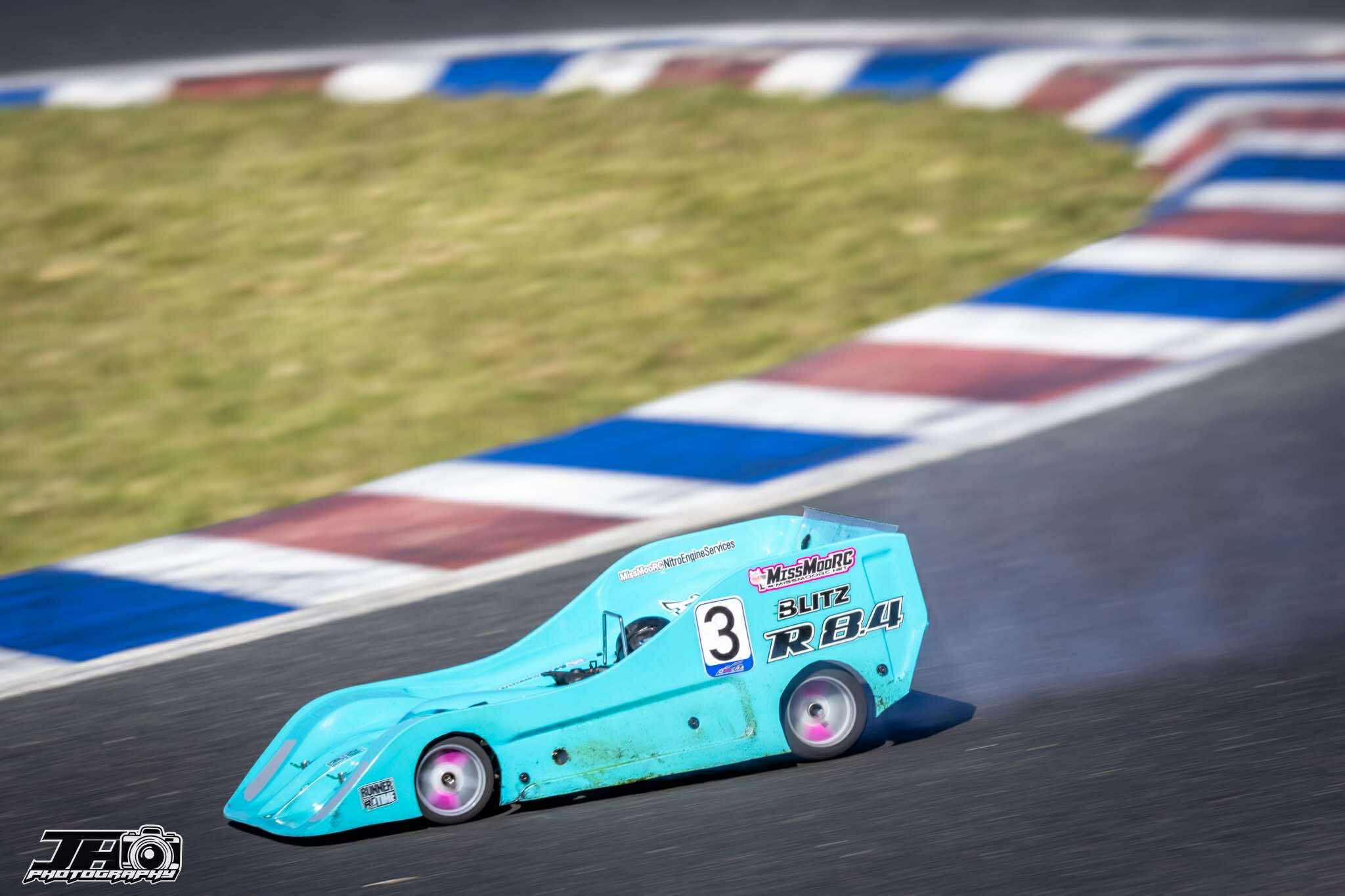 MissMooRC in action!